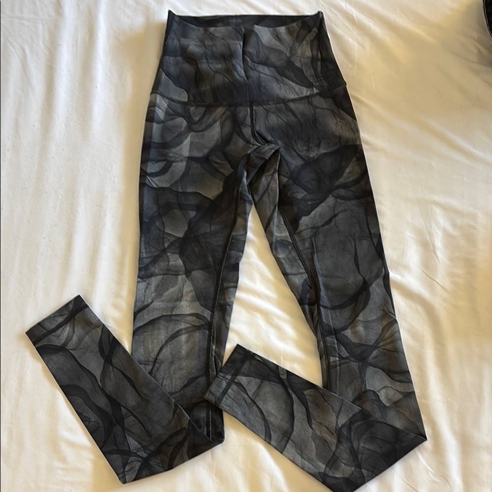 Lululemon Athletica Black Gray Leggings